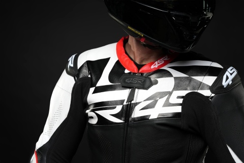 4SR RR Pista AR