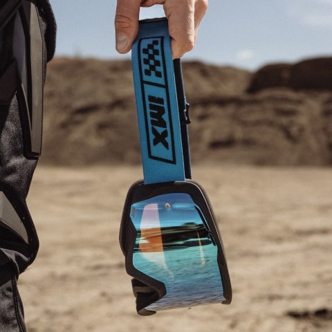 GOGLE IMX ENDURANCE RACE MATT BLACK / BLUE - SZYBA IRIDIUM BLUE + CLEAR (2 SZYBY W ZESTAWIE)