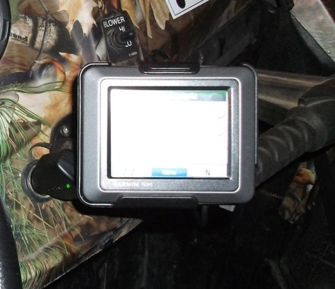 Uchwyt do Garmin nuvi 220, 500, 510, 550 & zumo 220