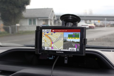 Uchwyt z zamknięciem do Garmin nuviCam LMTHD & dezlCam LMTHD