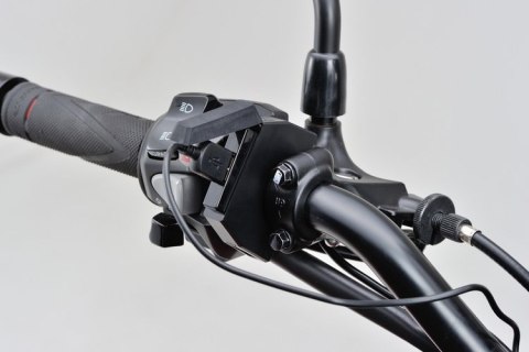 89371 Źródła zasilania z 1 portem USB na smukłej obejmie do montażu na kierownicy motocykla