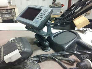 RAM Mount Uchwyt Do Echosondy GPS Garmin Lowrance