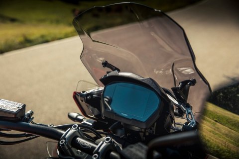 Szyba MRA SUZUKI GSX-R 600 750 WVBD 2000-2003 forma O przyciemniana