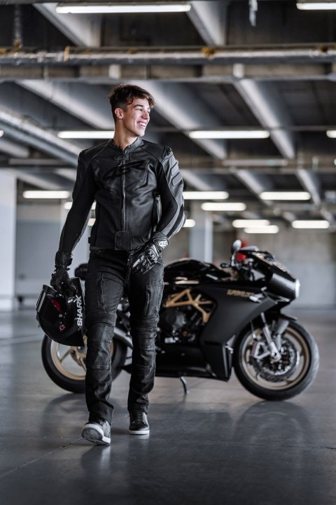 TT Replica Black Series