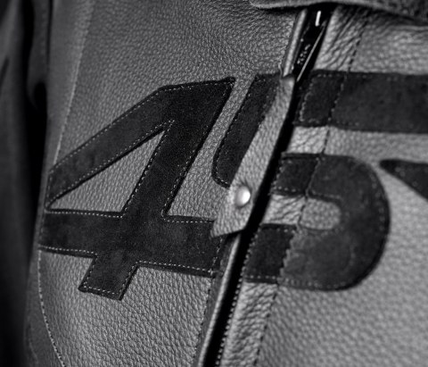 TT Replica Black Series